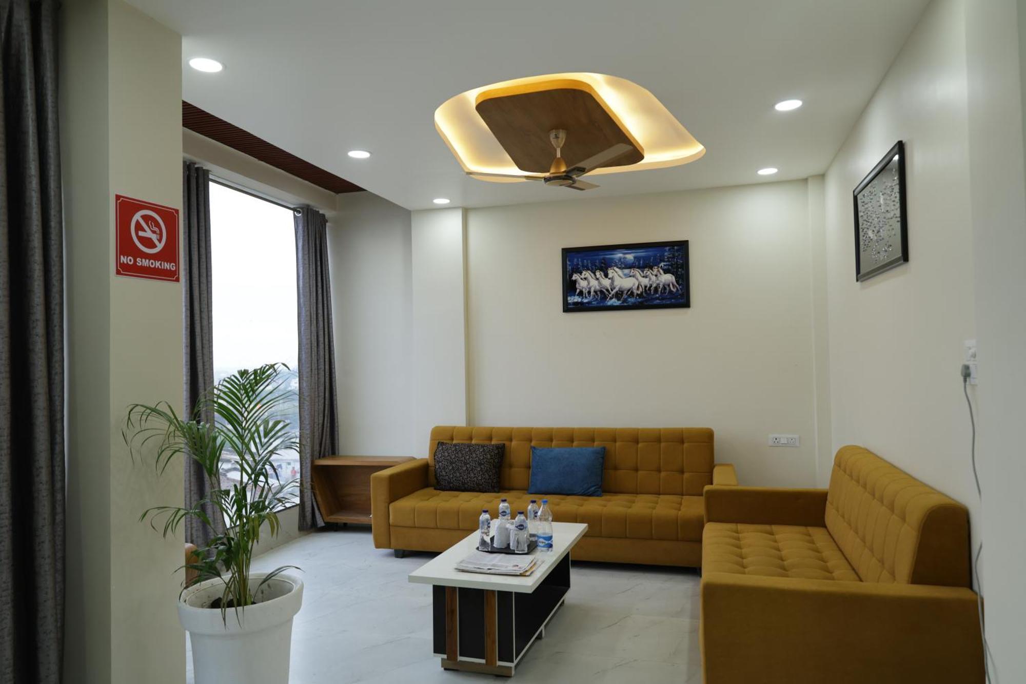 Hotel The Prime Land Hoshangabad Екстер'єр фото